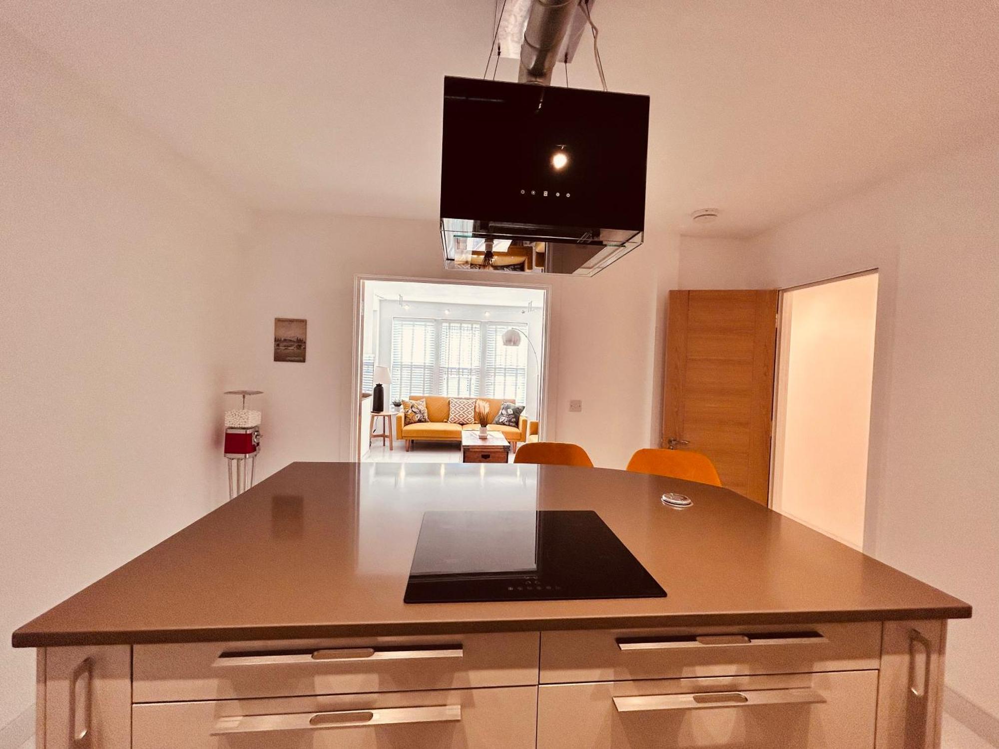 Stunning Spacious B.Apt. Slps.4 London Eksteriør bilde