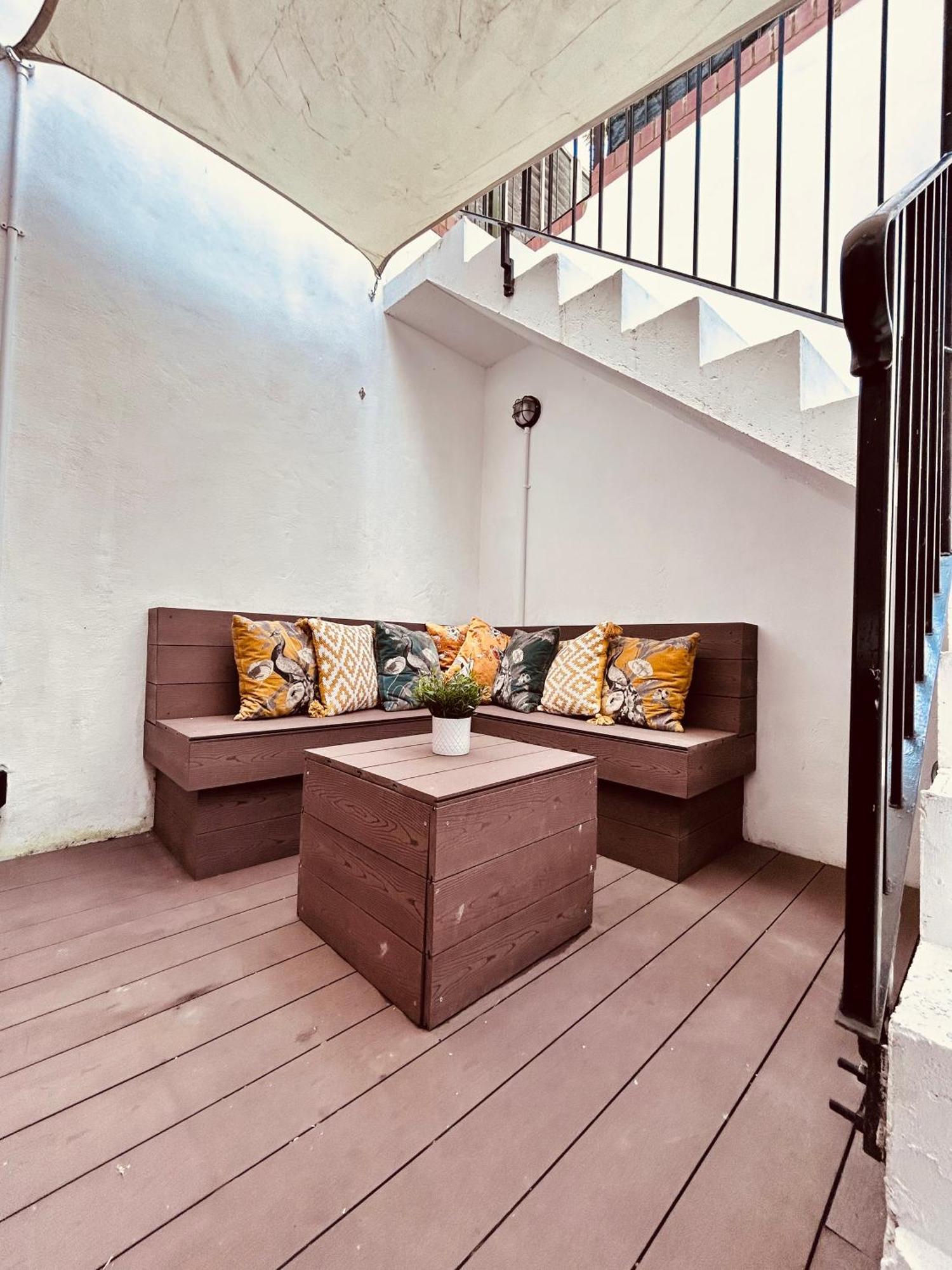Stunning Spacious B.Apt. Slps.4 London Eksteriør bilde