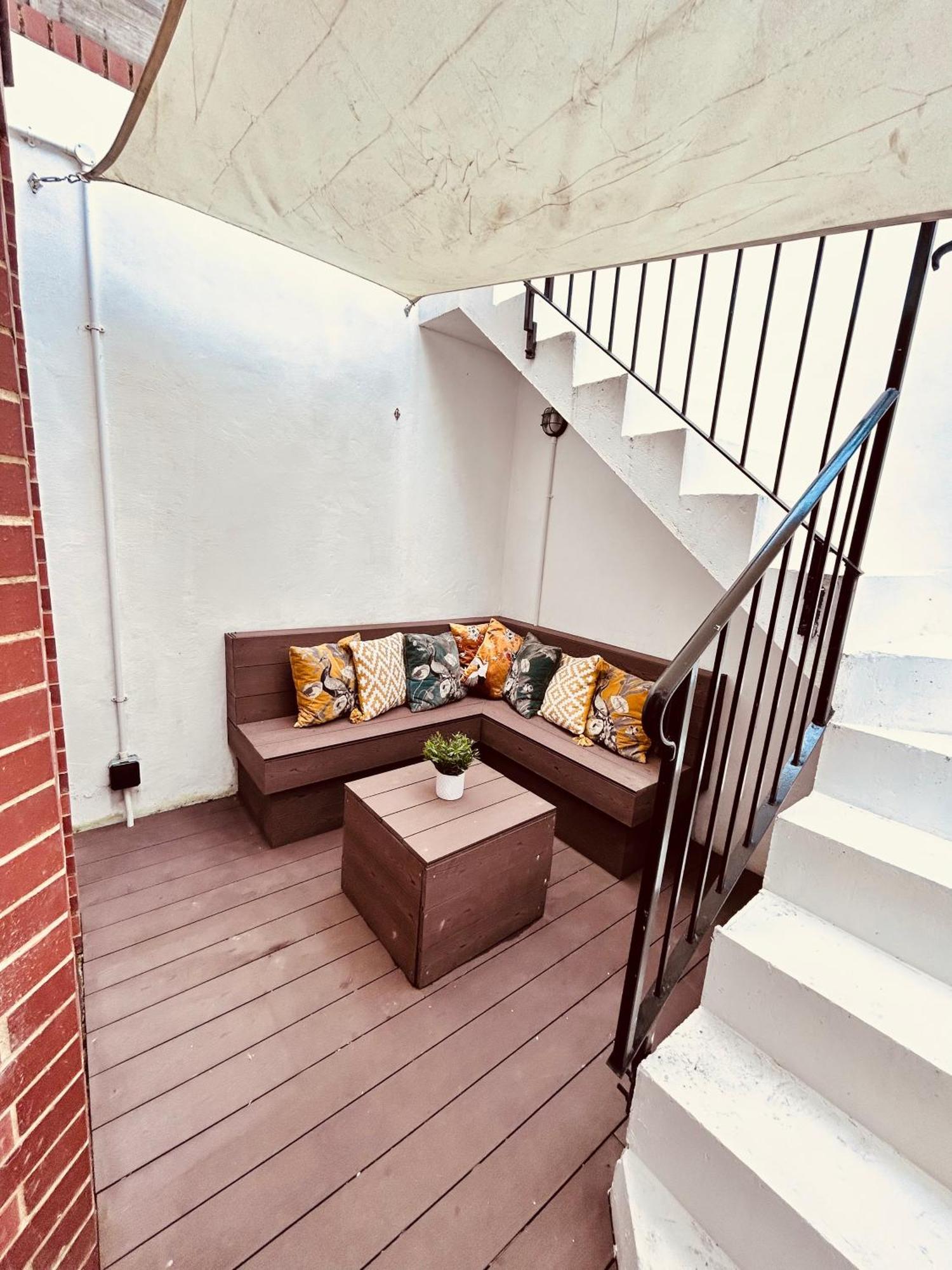 Stunning Spacious B.Apt. Slps.4 London Eksteriør bilde