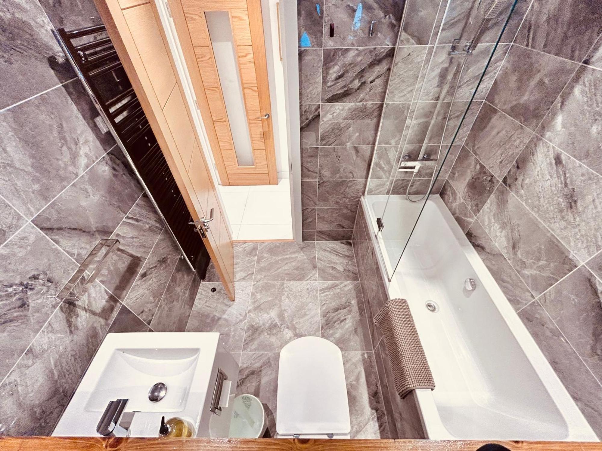 Stunning Spacious B.Apt. Slps.4 London Eksteriør bilde