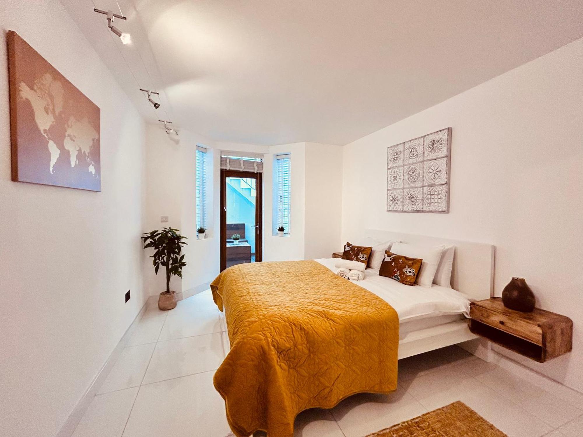 Stunning Spacious B.Apt. Slps.4 London Eksteriør bilde